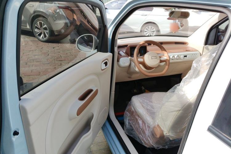 Used Bestune Pony 2025 222km Range Agile Horse Driver Seat
