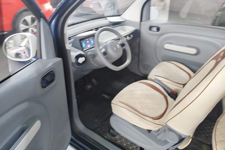 Used Bestune Pony 2025 222km Lightning Horse Driver Seat