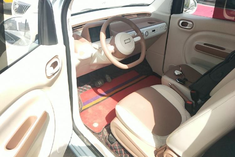Used Bestune Pony 2025 222km Lightning Horse Driver Seat