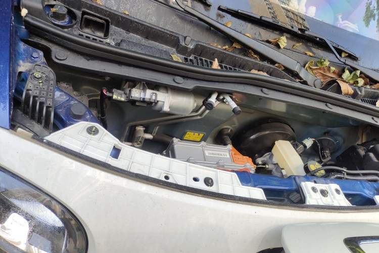 Used Bestune Pony 2025 222km Lightning Horse Engine Bay Right