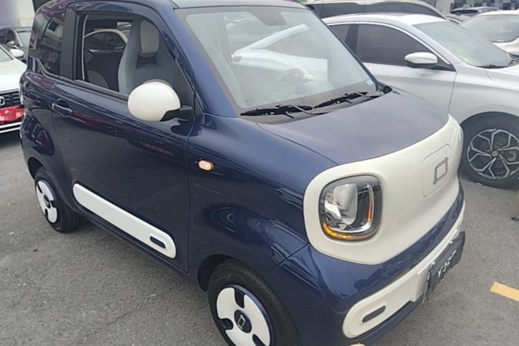 Used Bestune Pony 2025 222km Range Agile Horse Front Right 45 Deg