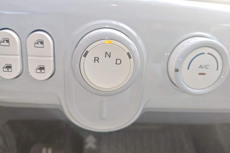 Used Bestune Pony 2025 222km Lightning Horse Gear Lever