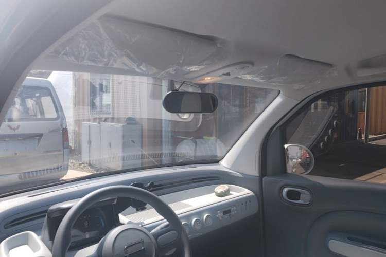 Used Bestune Pony 2025 222km Lightning Horse Headliner