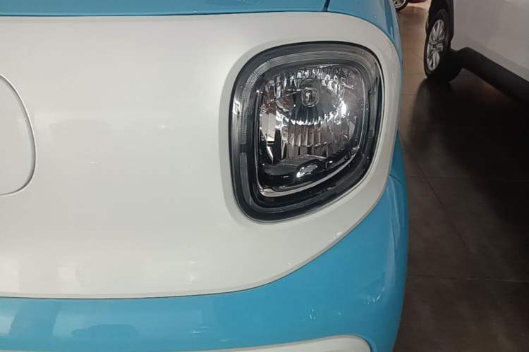 Used Bestune Pony 2025 222km Lightning Horse Left Front Headlight