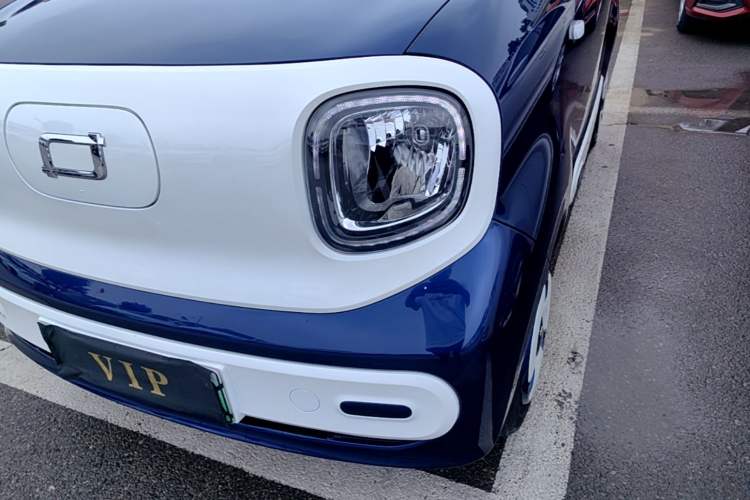 Used Bestune Pony 2025 222km Clever Horse Left Front Headlight
