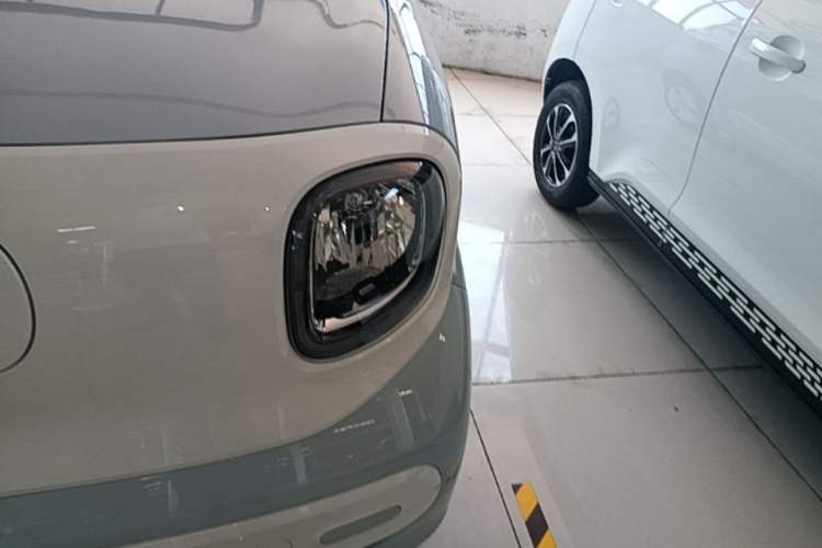 Used Bestune Pony 2025 222km Range Linglong Horse Left Front Headlight
