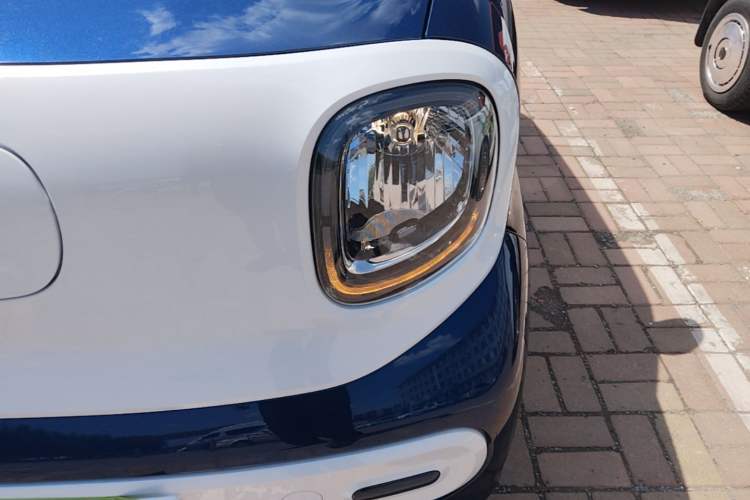 Used Bestune Pony 2025 222km Range Agile Horse Left Front Headlight