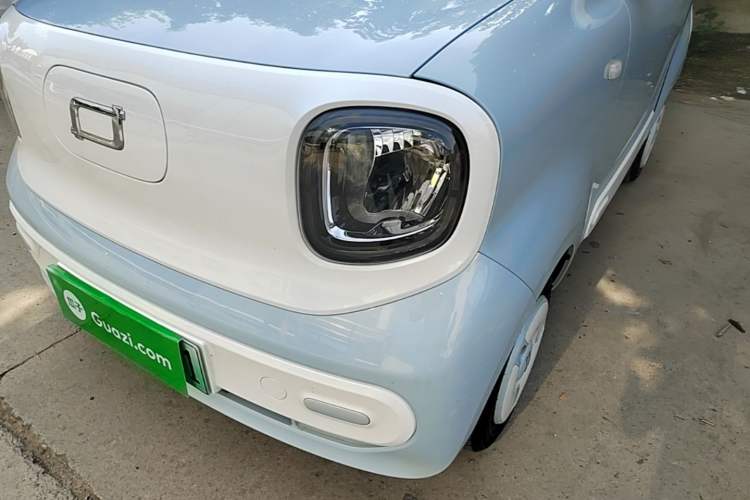 Used Bestune Pony 2025 222km Range Linglong Horse Left Front Headlight