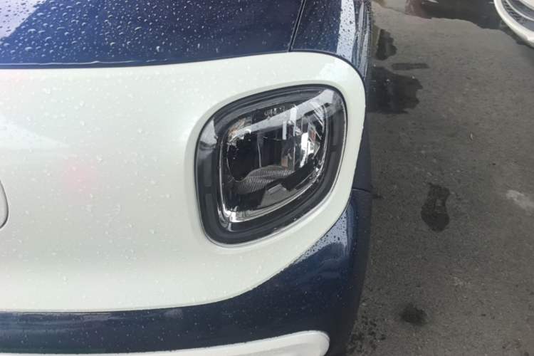 Used Bestune Pony 2025 222km Range Agile Horse Left Front Headlight