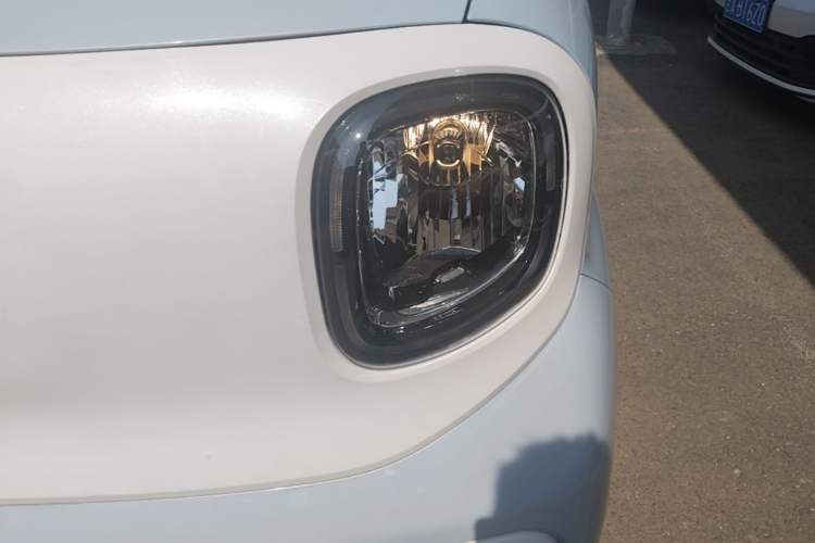 Used Bestune Pony 2025 222km Lightning Horse Left Front Headlight