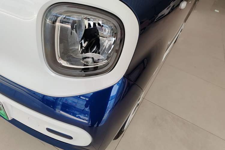 Used Bestune Pony 2025 222km Range Linglong Horse Left Front Headlight