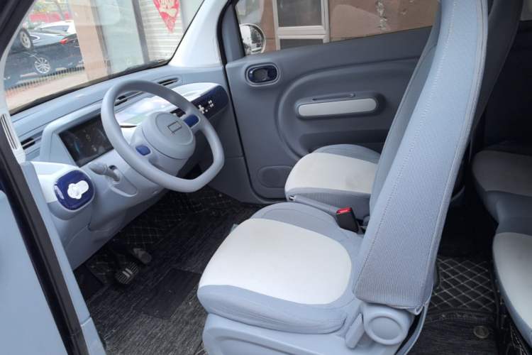 Used Bestune Pony 2025 222km Lightning Horse Left Front Seat