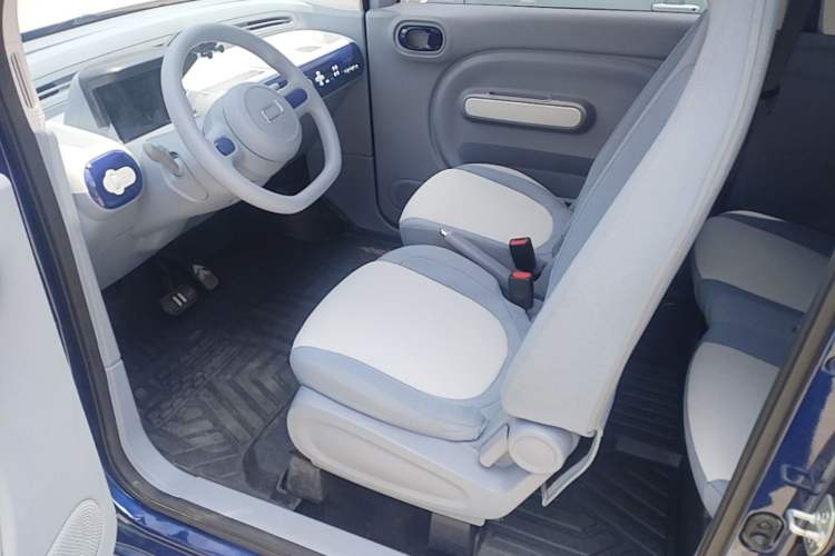 Used Bestune Pony 2025 222km Lightning Horse Left Front Seat