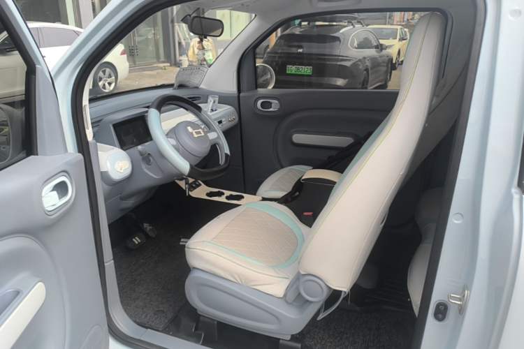 Used Bestune Pony 2025 222km Range Agile Horse Left Front Seat