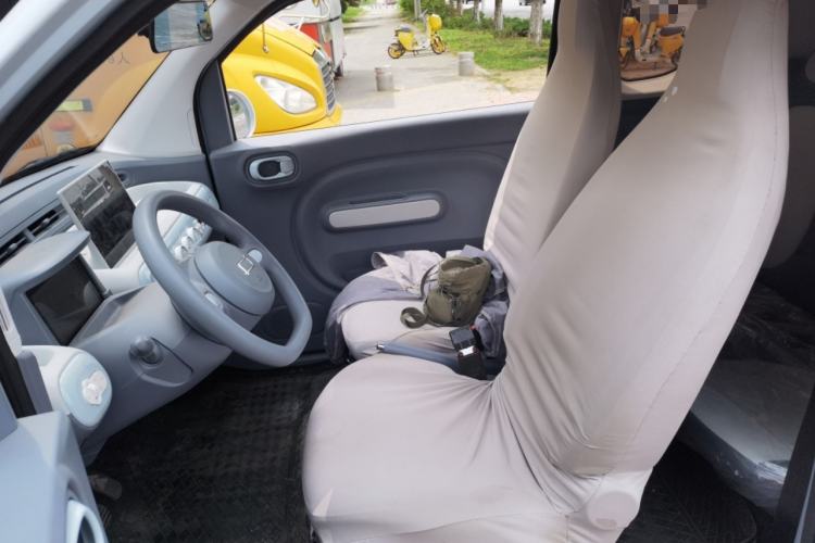 Used Bestune Pony 2025 222km Range Agile Horse Left Front Seat