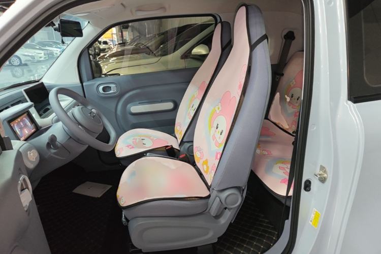 Used Bestune Pony 2025 222km Range Elegant Horse Left Front Seat