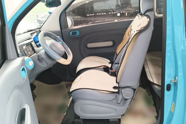 Used Bestune Pony 2025 222km Range Linglong Horse Left Front Seat