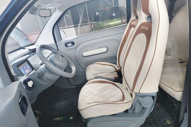 Used Bestune Pony 2025 222km Lightning Horse Left Front Seat