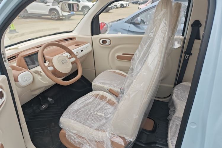 Used Bestune Pony 2025 222km Range Agile Horse Left Front Seat