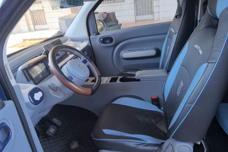 Used Bestune Pony 2025 222km Clever Horse Left Front Seat