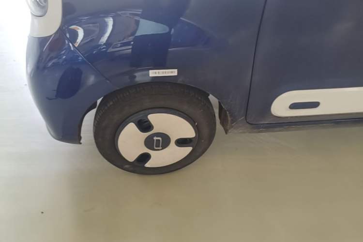 Used Bestune Pony 2025 222km Range Agile Horse Left Front Wheel Hub