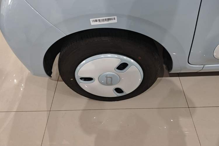 Used Bestune Pony 2025 222km Lightning Horse Left Front Wheel Hub