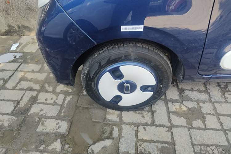 Used Bestune Pony 2025 222km Range Agile Horse Left Front Wheel Hub