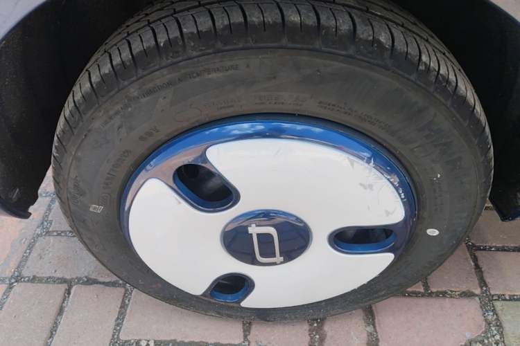 Used Bestune Pony 2025 222km Range Agile Horse Left Front Wheel Hub