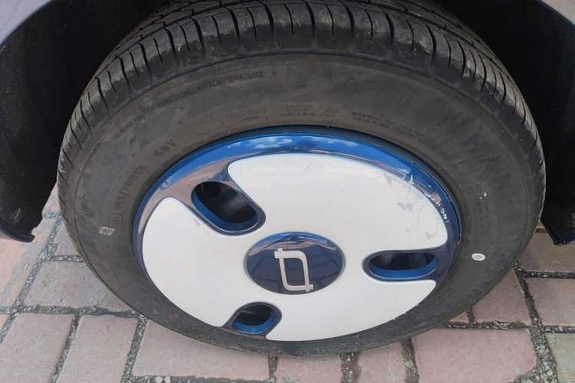 Used Bestune Pony 2025 222km Range Agile Horse Left Front Wheel Hub