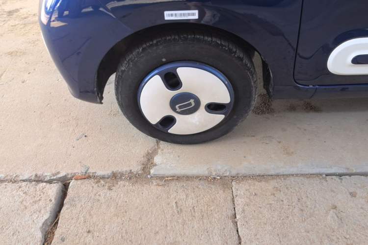 Used Bestune Pony 2025 222km Clever Horse Left Front Wheel Hub