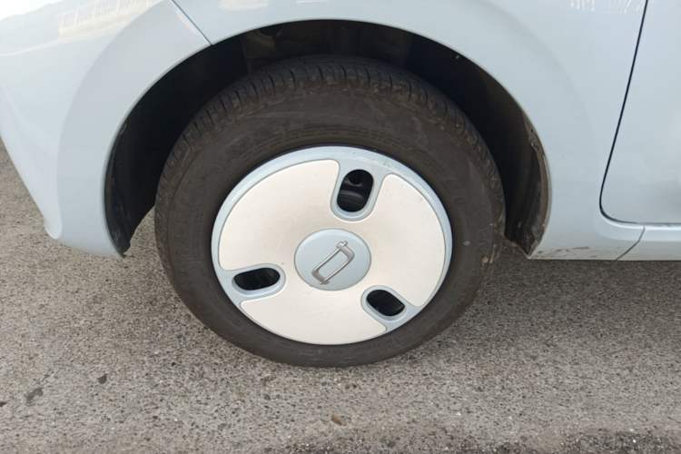Used Bestune Pony 2025 222km Range Agile Horse Left Front Wheel Hub