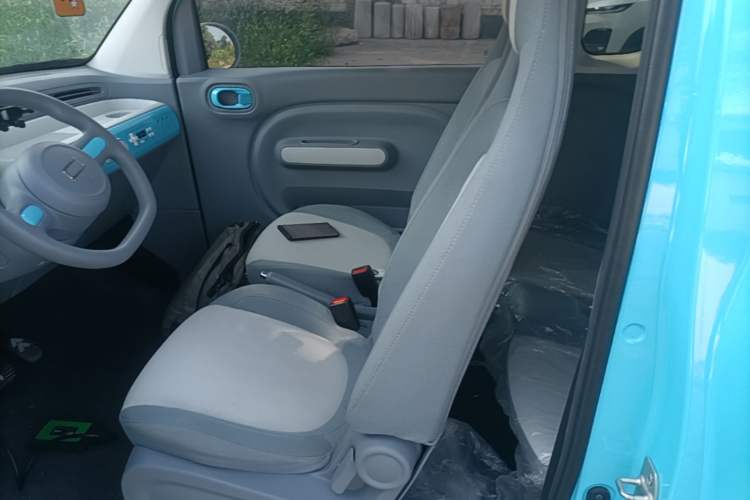Used Bestune Pony 2025 222km Lightning Horse Left Rear Seat