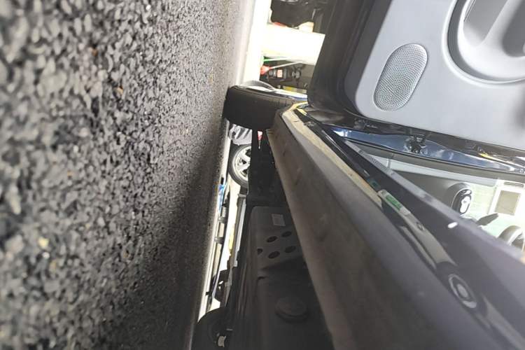 Used Bestune Pony 2025 222km Range Agile Horse Left Side Sill