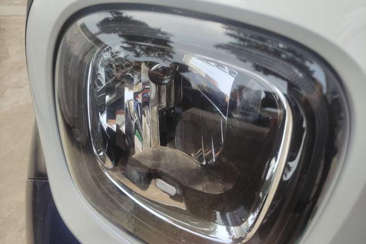Used Bestune Pony 2025 222km Range Linglong Horse Right Front Headlight