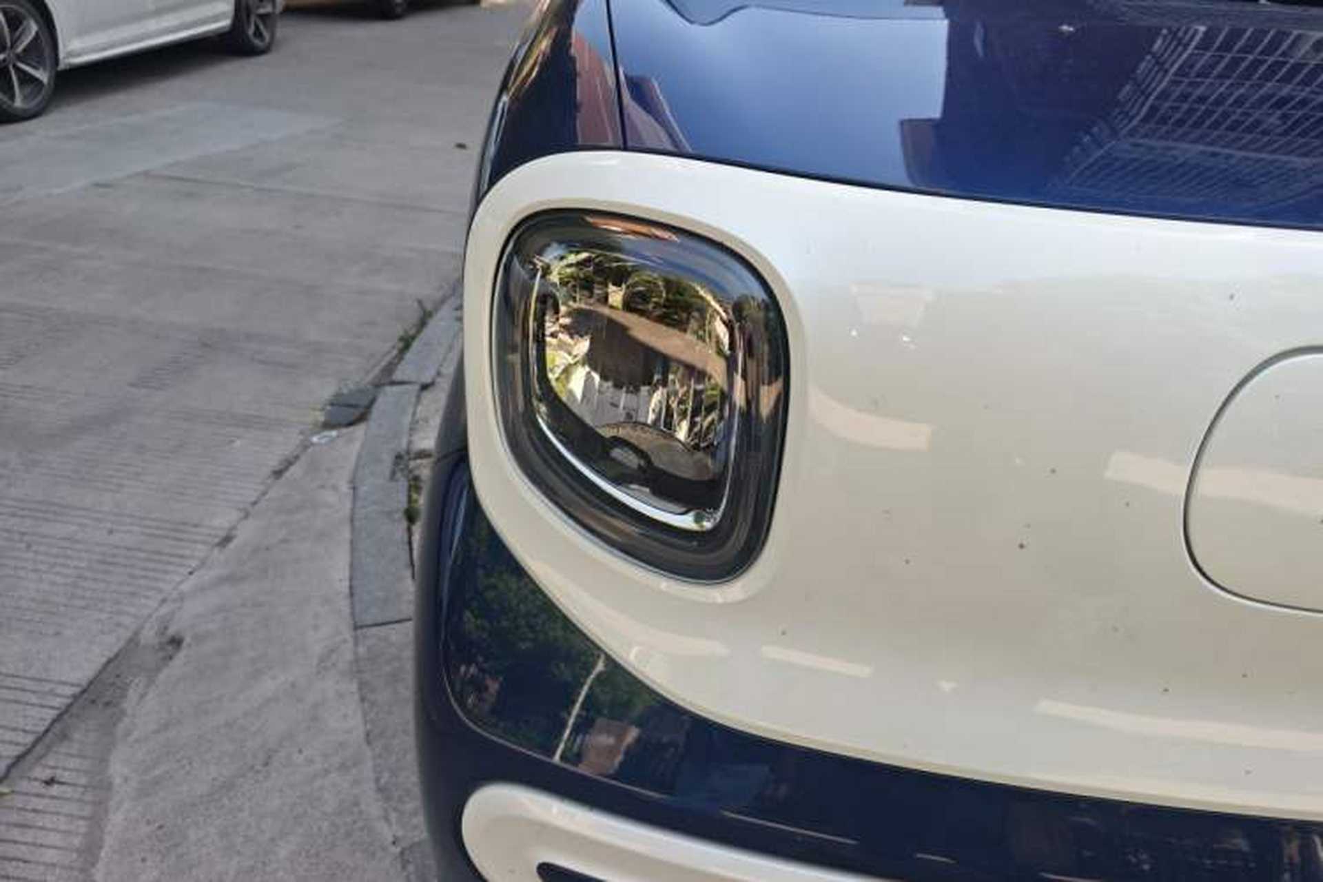 Used Bestune Pony 2025 222km Range Agile Horse Right Front Headlight