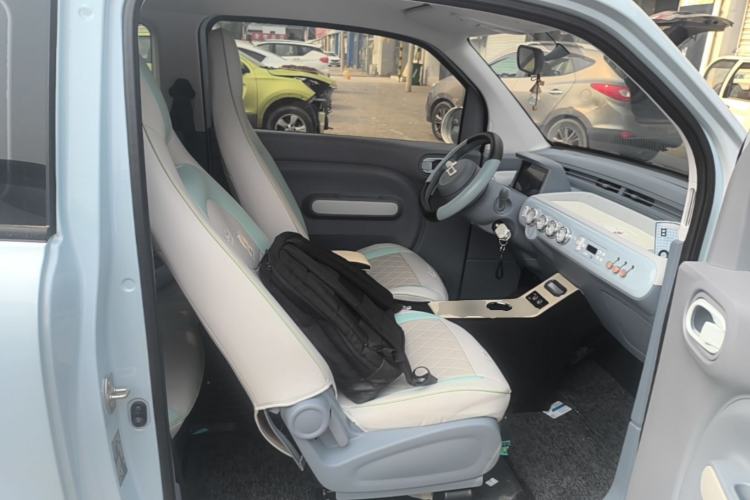 Used Bestune Pony 2025 222km Range Agile Horse Right Front Seat