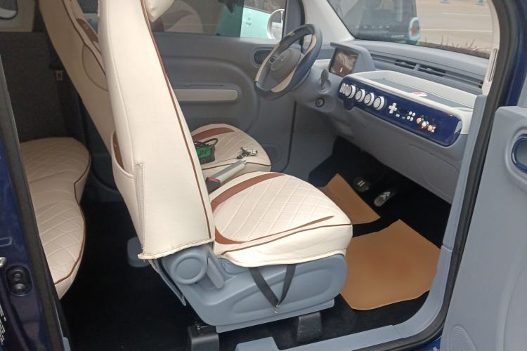 Used Bestune Pony 2025 222km Range Agile Horse Right Front Seat