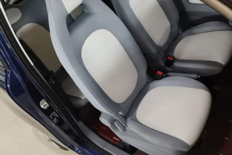 Used Bestune Pony 2025 222km Lightning Horse Right Front Seat