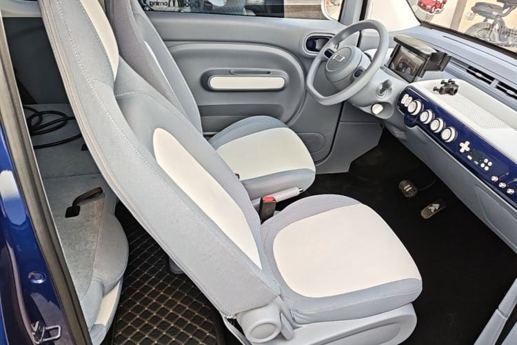 Used Bestune Pony 2025 222km Range Agile Horse Right Front Seat