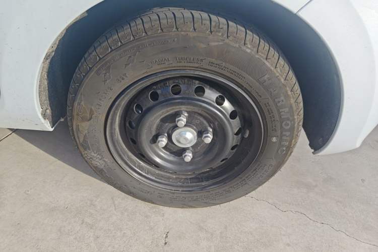 Used Bestune Pony 2025 222km Lightning Horse Right Front Wheel Hub