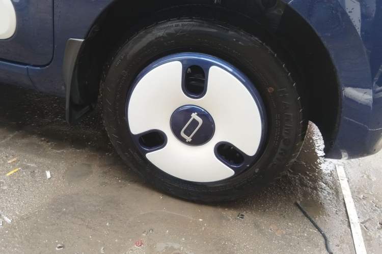 Used Bestune Pony 2025 222km Lightning Horse Right Front Wheel Hub