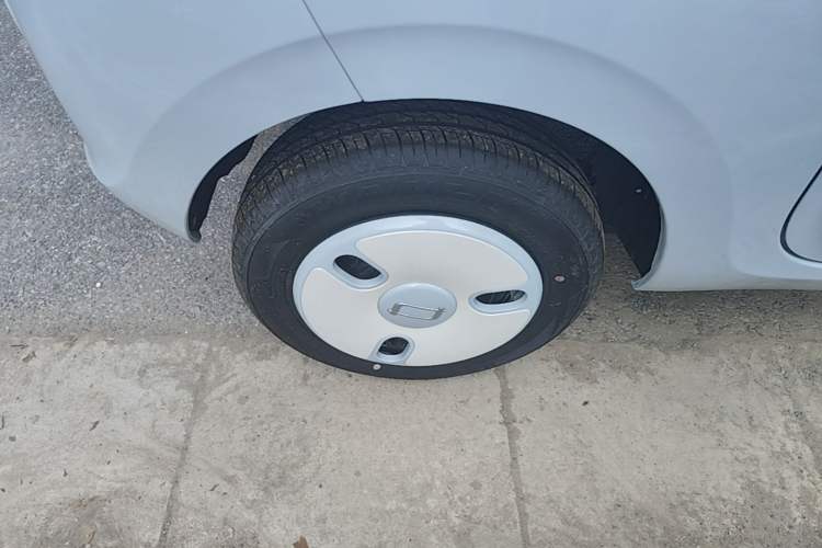 Used Bestune Pony 2025 222km Range Agile Horse Right Rear Wheel Hub