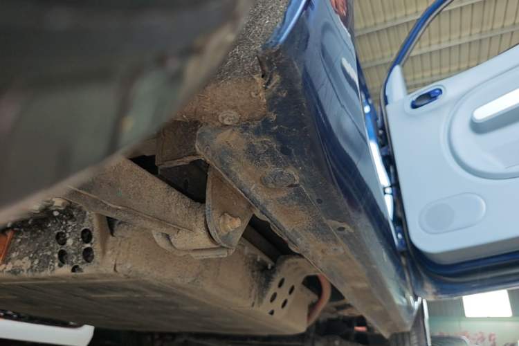 Used Bestune Pony 2025 222km Lightning Horse Right Side Sill