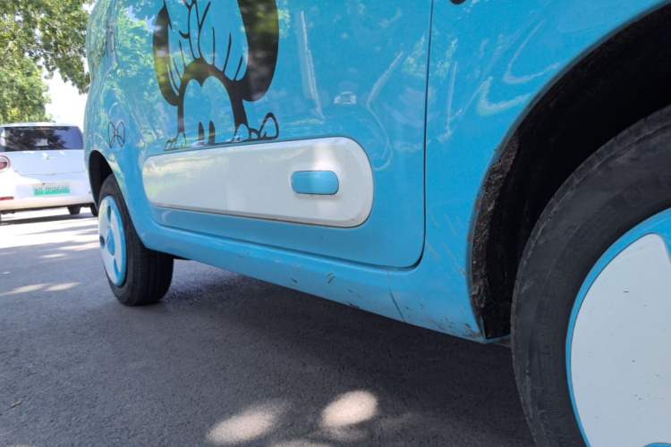 Used Bestune Pony 2025 222km Lightning Horse Right Side Sill