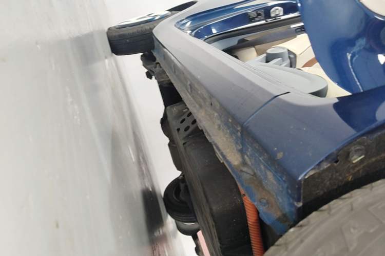 Used Bestune Pony 2025 222km Lightning Horse Right Side Sill