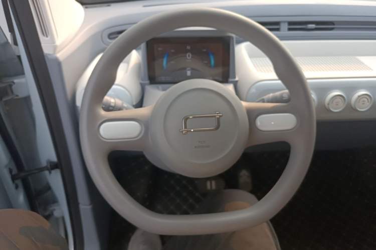 Used Bestune Pony 2025 222km Range Agile Horse Steering Wheel