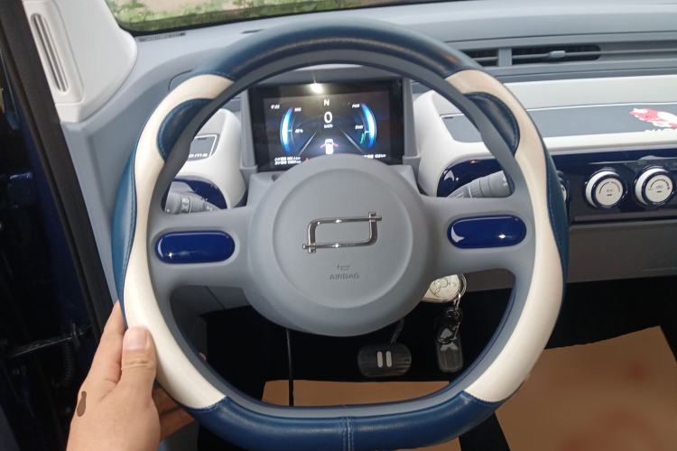 Used Bestune Pony 2025 222km Range Agile Horse Steering Wheel