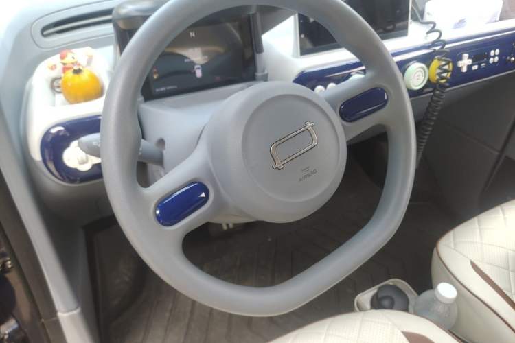 Used Bestune Pony 2025 222km Range Linglong Horse Steering Wheel