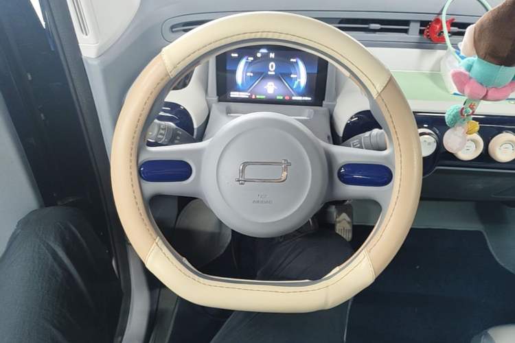Used Bestune Pony 2025 222km Range Agile Horse Steering Wheel
