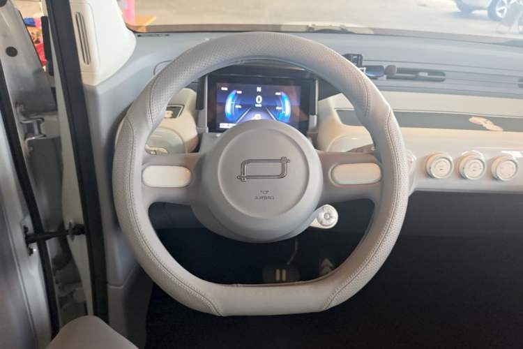 Used Bestune Pony 2025 222km Range Agile Horse Steering Wheel
